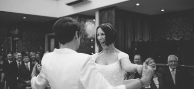 Married Jak And Jules At Their Lesbian Wedding Image Copyright Ragdoll Photography Via The Gay Wedding Guide 3 380X174