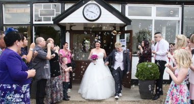 Newly Wed Jen Jo Jennifer Langridge Wedding Photography 3 5 380X204
