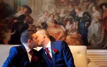 Paola De Paola Same Sex Wedding Photography 09 6 368X229