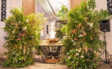 Reception Flower Bouquets 6 368X229