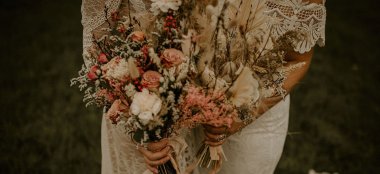 Rustic Bridal Bouquets At Brickhouse Vineyard Unique Wedding Venue Devon Via The Gay Wedding Guide 9 380X174