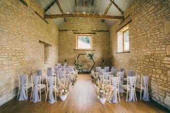 The Barn At Upcote Gwg 14 344X230