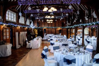 Venue Real Lesbian Wedding Image Copyright Corina Oghina Via The Gay Wedding Guide 1 5 344X230