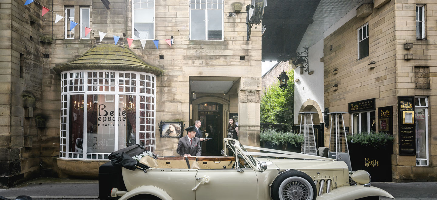 vintage car outside Belle Epoque a romantic wedding venue Cheshire Greater Manchester Knutsford 9