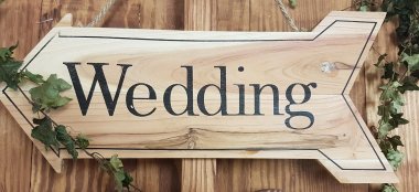 Wedding Arrow Sign At Barn Wedding At The Loft Inverness Wedding Venue Moray Gay Wedding Guide 9 380X174
