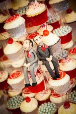 Wedding Cupcakes Phil And Leo At Their Gay Wedding In Surrye Image Copyright Andre Gascoine Via The Gay Wedding Guide 3 5 153X230