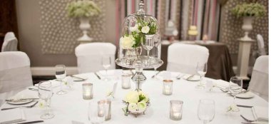 Wedding Table Setting 3 At Diy Wedding Leicester Holiday Inn Leicester Gay Wedding Guide 9 380X174