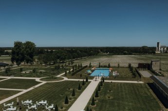 015 France Wedding Photographer 345X229
