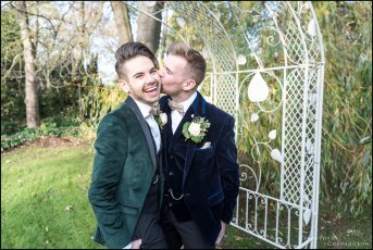 Chrisrossgayweddingnewcastlegateshead 11 343X230