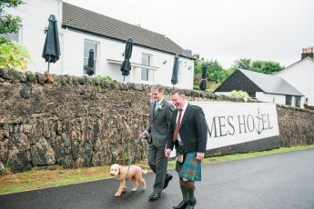 Browns Photography Documentary Argyll Wedding Kyles Of Bute Wedding Wedding Photography Scotland Isle Of Iona Wedding 1 Sswg 345X230