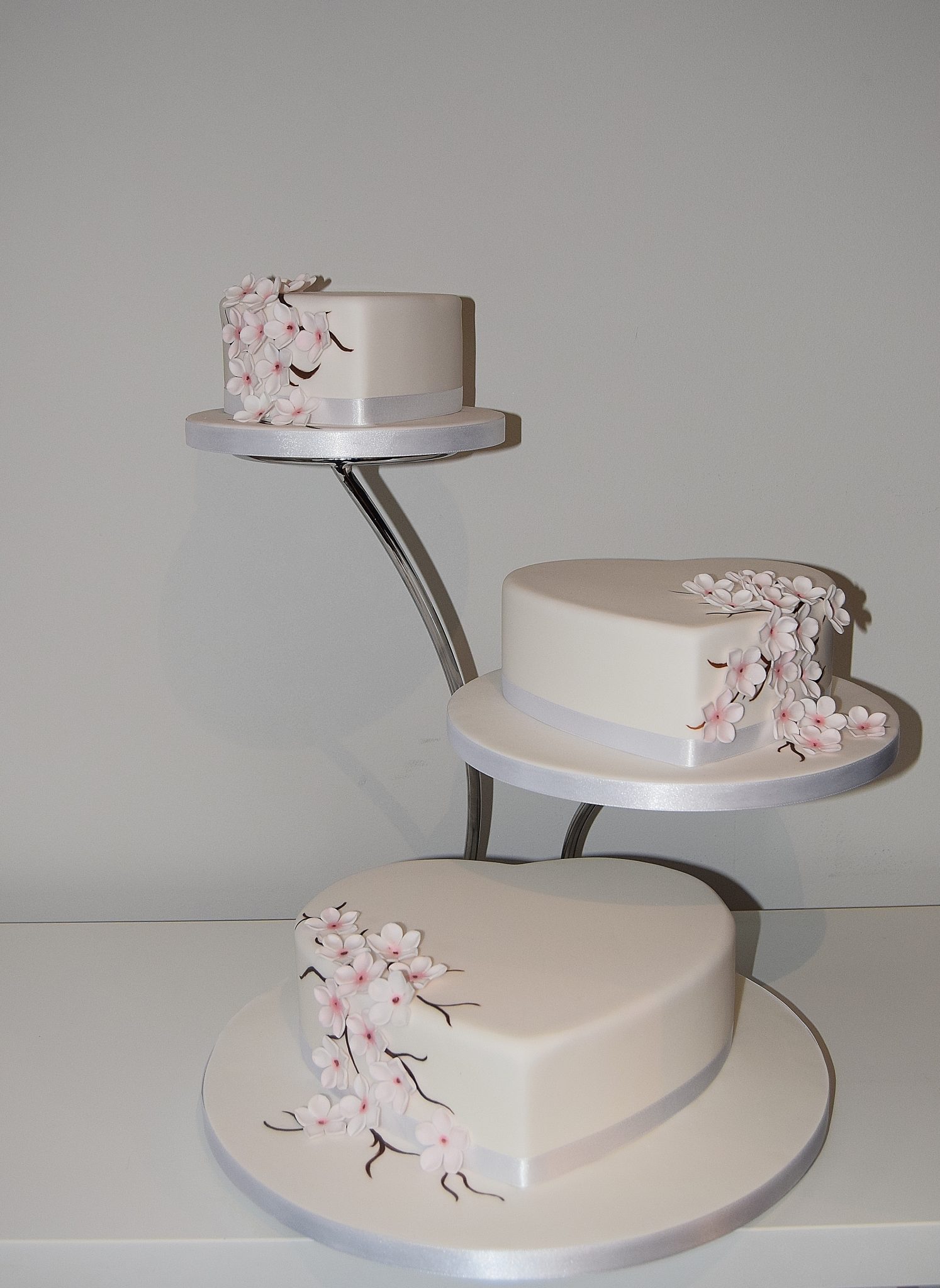 cherry ws064 truly designer cakes sswg