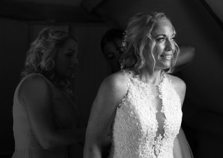 Leanne And Chris Winter Wedding At The Barns At Redcoats Photos By Wrapp Weddings 2 Veiled Productions Sswg 324X230