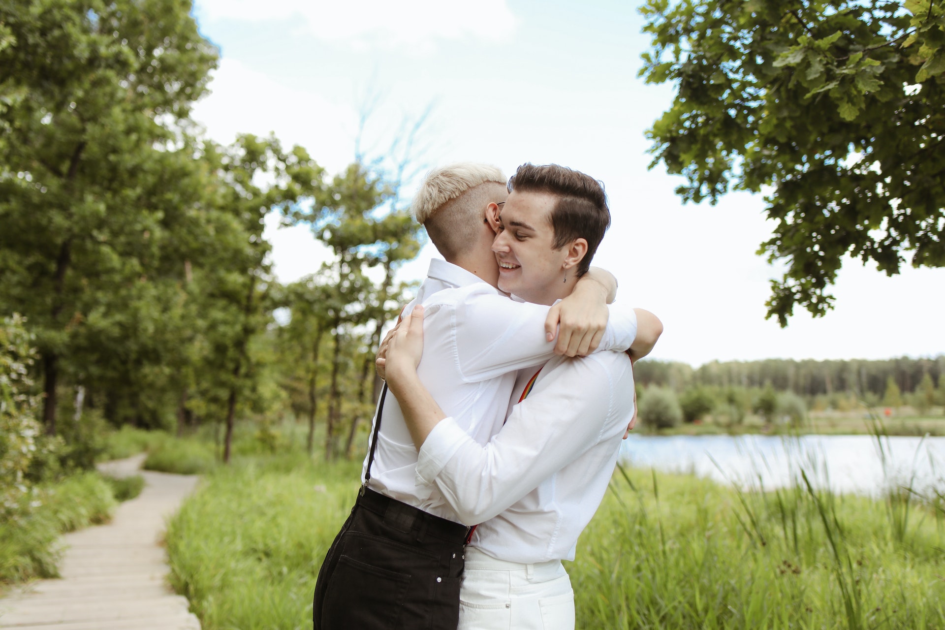 Real Gay Engagements - Front Page Gay Wedding Guide