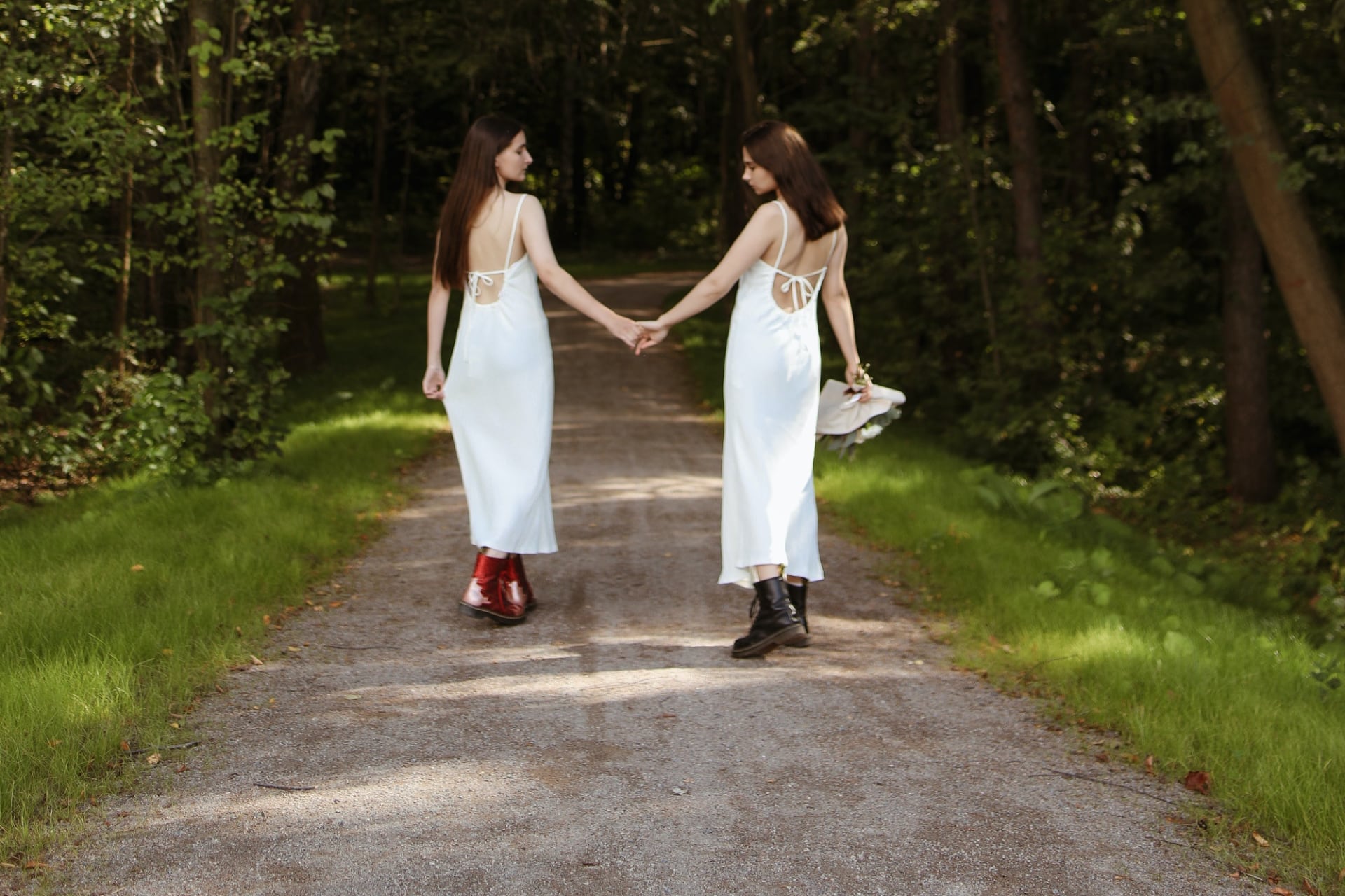 Real Lesbian Weddings - Front Page Gay Wedding Guide