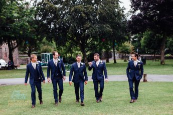 S8Zlelveeae57Ndfxv3Wgjhf Louisa Tom Devon Wedding Lucy Wallace Photography Sswg 345X230