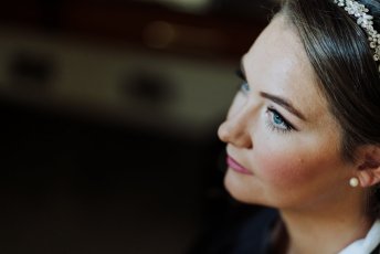 Stephanieandchris Sneakpeek 1 2048X1366 1 344X230