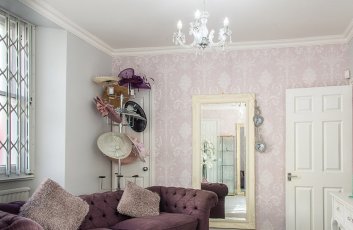 Boutique8 2 353X230