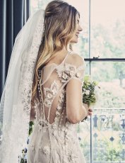 Brideandgroomaislecropped 1920W 2 177X230