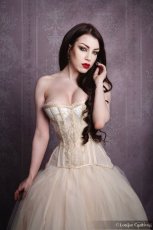 Cathrenodyinvelvetbylouisecantwellphotography 2 153X230