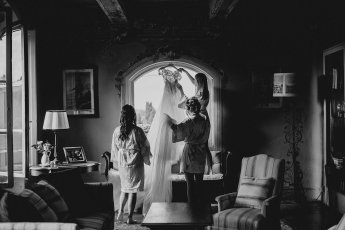 H And T Wed 244 2 345X230