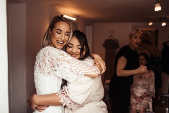 K And B Wed 177 2 345X230