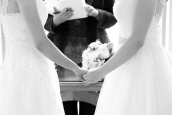 Lesbian Wedding Photography 344X230