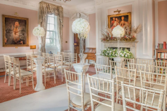 Chiavari Chairs Ceremony 345X230
