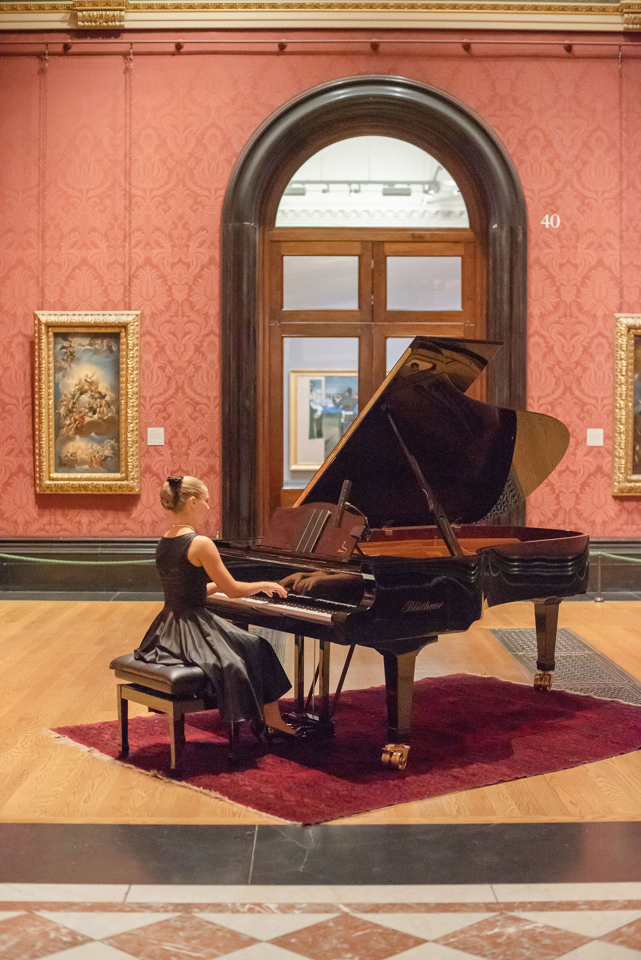 Barry Rooms w Piano 26.11.19 NationalGallery FBP 22