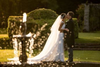 Richardmurgatroydphotography Lichfieldcathedralswinfenhall Weddingofmelissaandchad Final 5024 Rmp19559 345X230