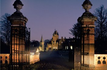 The Elvetham River Gates 351X229