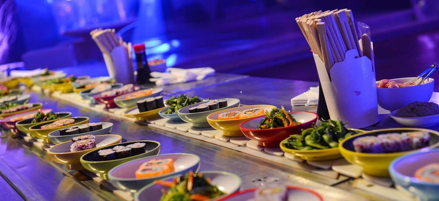 1440 Sushi Best Wedding Finger Food Ideas Gay Wedding Guide 1 1 - 10 Of The Best Wedding Finger Foods Gay Wedding Guide