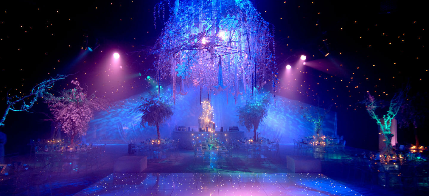 Best Winter Wedding Theme Ideas Blue Branches By Award Winning Wedding Planner Tlc Via The Gay Wedding Guide 2 - The Ultimate Winter Wedding Theme Ideas Best-Winter-Wedding-Theme-Ideas-Blue-Branches-By-Award-Winning-Wedding-Planner-Tlc-Via-The-Gay-Wedding-Guide