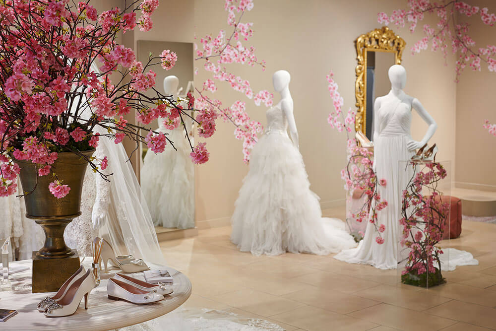 Brides Do Good Second Hand Wedding Dress Gay Wedding Guide 2 - Why You Should Say Yes To A Second-Hand Dress Or Suit Brides Do Good Second Hand Wedding Dress Gay Wedding Guide 2 - Why You Should Say Yes To A Second-Hand Dress Or Suit Gay Wedding Guide