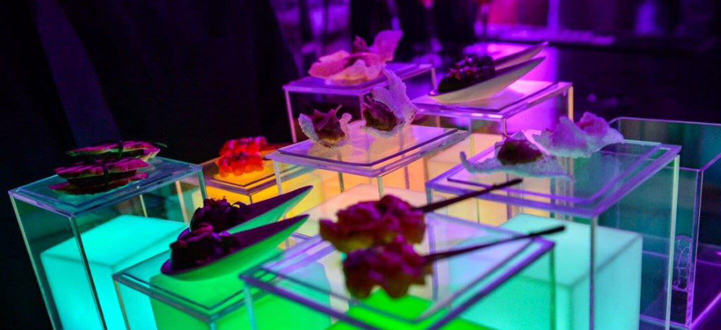 Creative Wedding Breakfast Ideas Illuminated Canapes Cool Wedding Food By Tlc Image By Chikophotography 3 - Food Revolution: Creative Wedding Food Ideas Creative Wedding Breakfast Ideas Illuminated-Canapes-Cool-Wedding-Food-By-Tlc-Image-By-Chikophotography