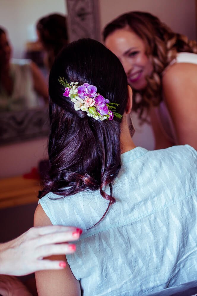 Getting Ready 2 Styled Lesbian Wedding Elopment Of Fatima And Rebeca Hug Image Via The Gay Wedding Guide Image Fotografiando La Vida 2 - A Spanish Elopement Getting Ready 2 Styled Lesbian Wedding Elopment Of Fatima And Rebeca Hug Image Via The Gay Wedding Guide Image Fotografiando La Vida 2 - A Spanish Elopement Gay Wedding Guide
