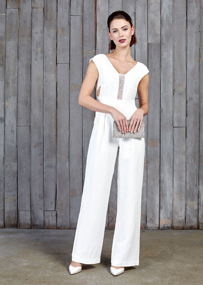 Kay Clothes To Suit Your Body Shape Via The Gay Wedding Guide 2 - How To Dress To Suit Your Body Shape Kay Clothes To Suit Your Body Shape Via The Gay Wedding Guide 2 - How To Dress To Suit Your Body Shape Gay Wedding Guide