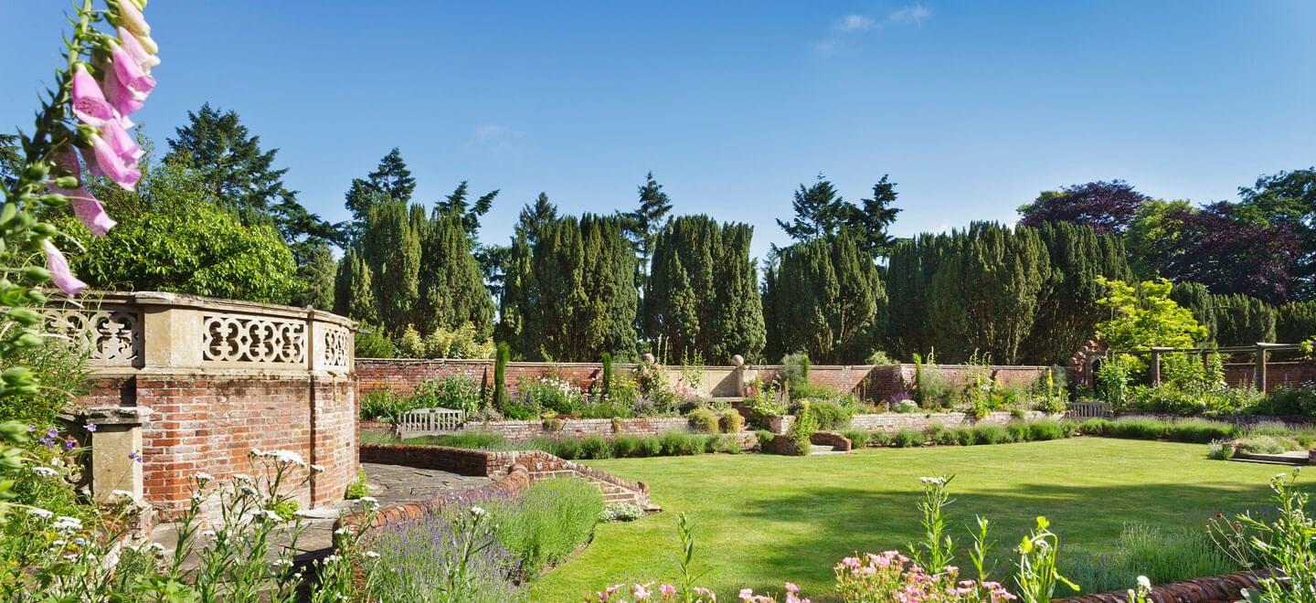 Lanwades Hall Walled Garden Side View Country House Wedding Venue Suffolk Gay Wedding Guide 2 - How To Style A Summer Wedding Lanwades Hall Walled Garden Side View Country House Wedding Venue Suffolk Gay Wedding Guide 2 - How To Style A Summer Wedding Gay Wedding Guide
