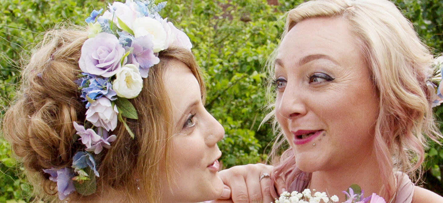Pastel Flower Hair Garland By Harriet Parry Wedding Flower Trends Headpieces 2016 Via The Gay Wedding Guide 2 - Floral Dance: The Rise Of The Floral Headpiece Pastel-Flower-Hair-Garland-By-Harriet-Parry-Wedding-Flower-Trends-Headpieces-2016-Via-The-Gay-Wedding-Guide