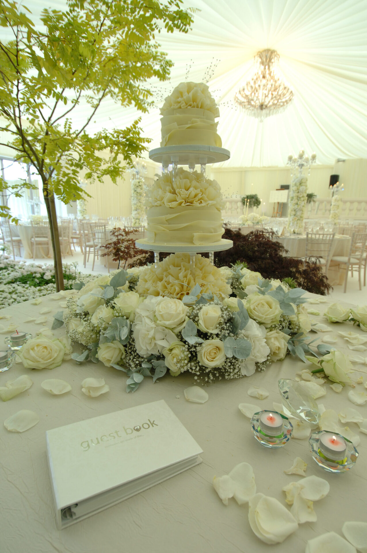 Pure Ivory Wedding Cake 2 - Wedding Cake Trends For 2021 Pure Ivory Wedding Cake 2 - Wedding Cake Trends For 2021 Gay Wedding Guide