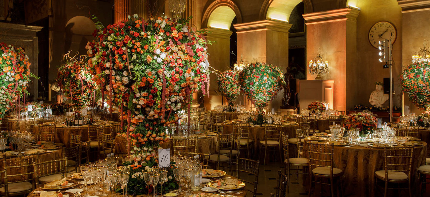 Wedding Breakfast Layout With Floral Centrepieces At Blenheim Palace Park Wedding Venue Oxfordshire Gay Wedding Guide 2 - Wedding Planning: Where To Splurge And Save Wedding-Breakfast-Layout-With-Floral-Centrepieces-At-Blenheim-Palace-Park-Wedding-Venue-Oxfordshire-Gay-Wedding-Guide