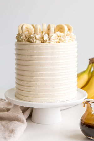 Banana Foster Cake 2 - 19 Delicious Wedding Cake Flavor Combinations That Your Guests Won'T Resist Gay Wedding Guide