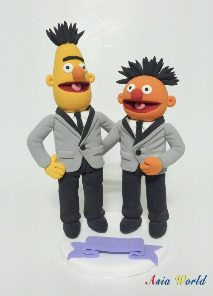 Cartoon Cake Topper 738X1024 1 2 - 40 Awesome Gay Wedding Cake Toppers That Will Make Your Wedding Cake Stand Out Cartoon Cake Topper 738X1024 1 2 - 40 Awesome Gay Wedding Cake Toppers That Will Make Your Wedding Cake Stand Out Gay Wedding Guide