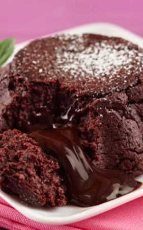 Chocolate Sultry Cake 2 - 19 Delicious Wedding Cake Flavor Combinations That Your Guests Won'T Resist Gay Wedding Guide