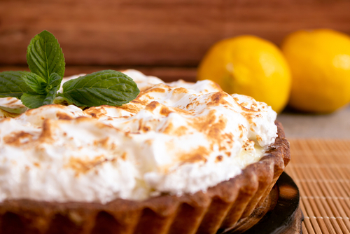 Citrus Mint Meringue 2 - 19 Delicious Wedding Cake Flavor Combinations That Your Guests Won'T Resist Gay Wedding Guide