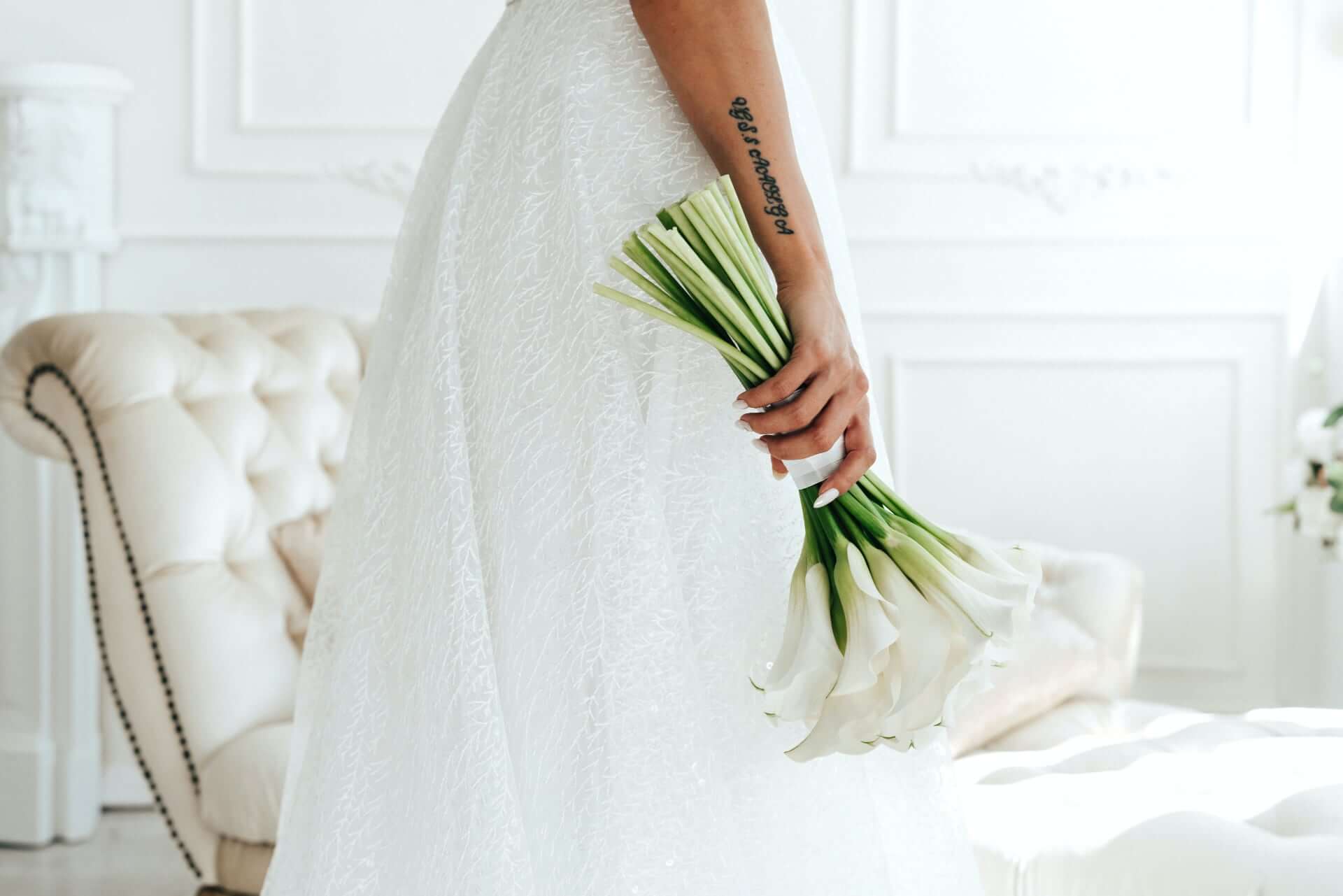 Clutch Bouquet From Pexels 8353012 2 - 23 Charming &Amp; Rare Alternative Wedding Bouquets Ideas To Quick-Start Your Creativity Clutch Bouquet From Pexels 8353012 2 - 23 Charming &Amp; Rare Alternative Wedding Bouquets Ideas To Quick-Start Your Creativity Gay Wedding Guide