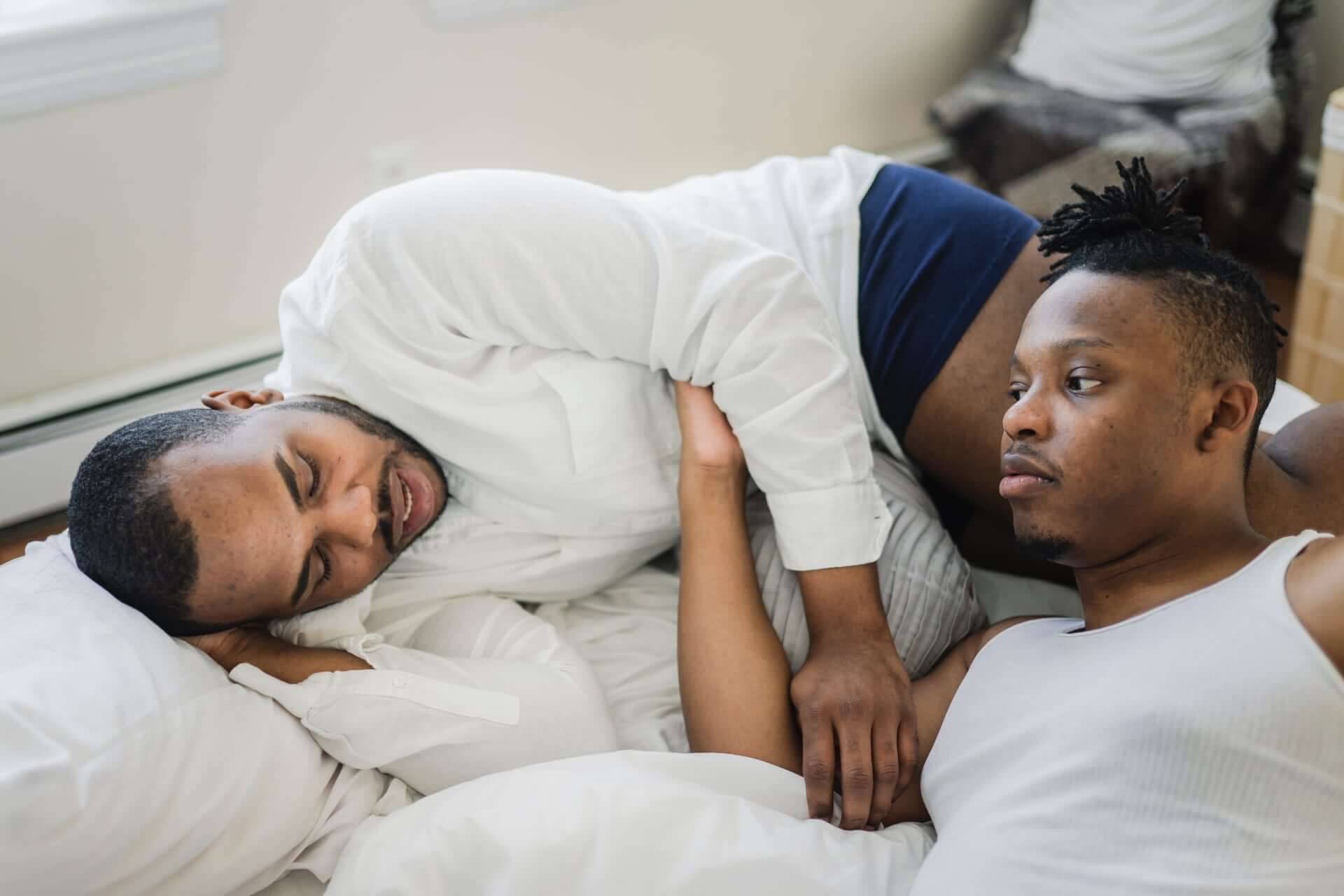Communication Tips Blogcover 1 - 9 Communication Strategies To Live Happily Ever After With Your Husband Gay Wedding Guide