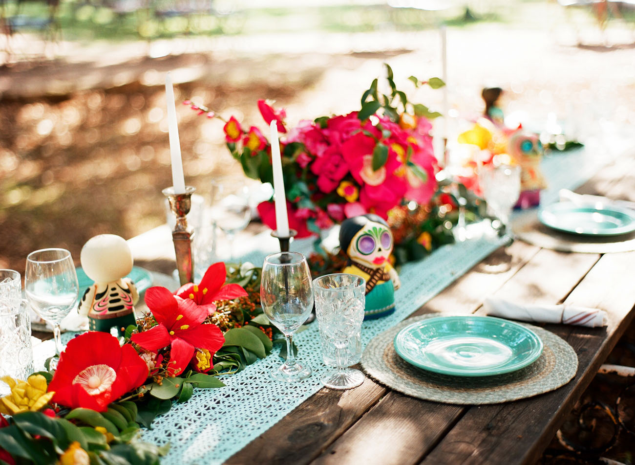 Dayofthedead Wedding Table Decor Image By Clayton Austin 2 - 6 Style Steals: Same-Sex Wedding Theme Ideas Dayofthedead Wedding Table Decor Image By Clayton Austin 2 - 6 Style Steals: Same-Sex Wedding Theme Ideas Gay Wedding Guide