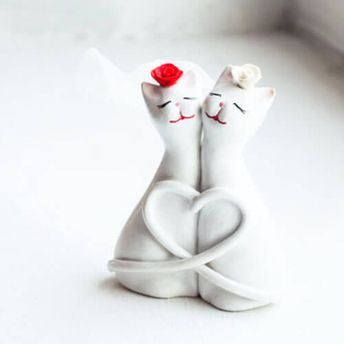 Image 30 Cats Cut Lesbian Cake Toppers 40 Best Lesbian Wedding Cake Topppers Via The Gay Wedding Guide 2 - 40 Awesome Lesbian Wedding Cake Toppers That Will Make Your Wedding Cake Stand Out Image 30 Cats Cut Lesbian Cake Toppers 40 Best Lesbian Wedding Cake Topppers Via The Gay Wedding Guide 2 - 40 Awesome Lesbian Wedding Cake Toppers That Will Make Your Wedding Cake Stand Out Gay Wedding Guide