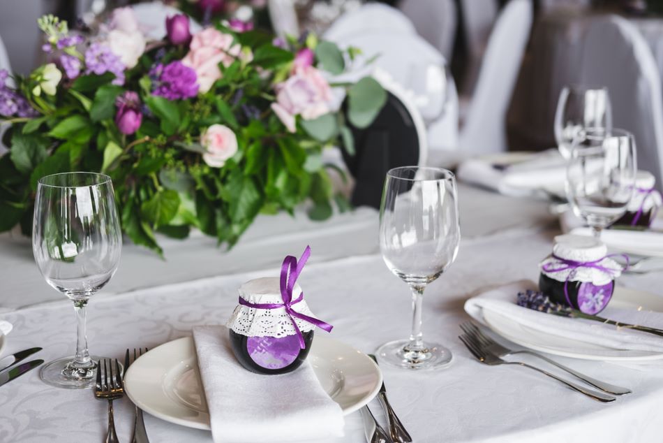 Jamontable 2 - 6 Unique Same-Sex Wedding Favour Ideas That Are Simply Unforgettable In 2021 Jamontable 2 - 6 Unique Same-Sex Wedding Favour Ideas That Are Simply Unforgettable In 2021 Gay Wedding Guide