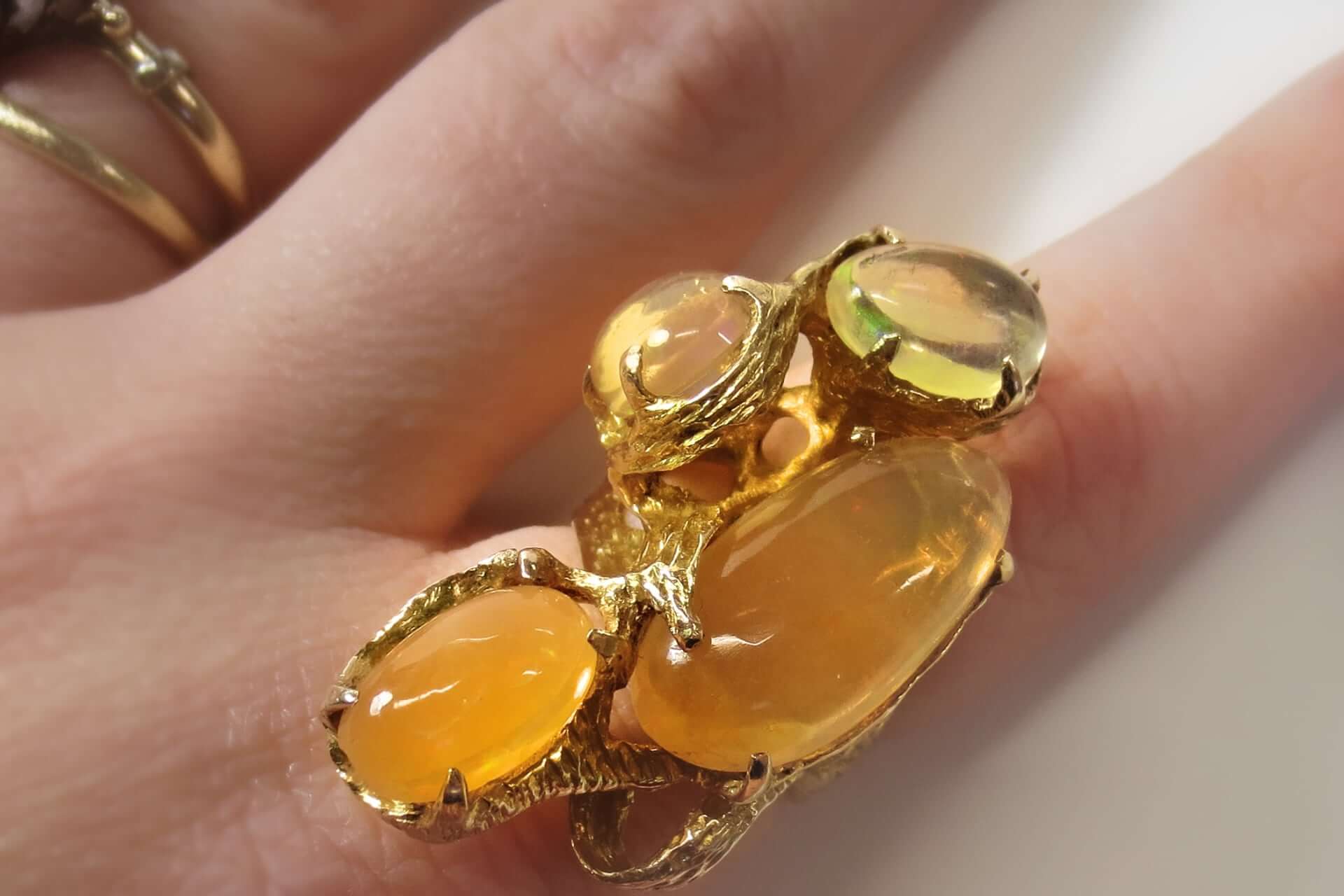 Jewelry 2186580 2 - Eco-Friendly Wedding &Amp; Engagement Rings Jewelry 2186580 2 - Eco-Friendly Wedding &Amp; Engagement Rings Gay Wedding Guide
